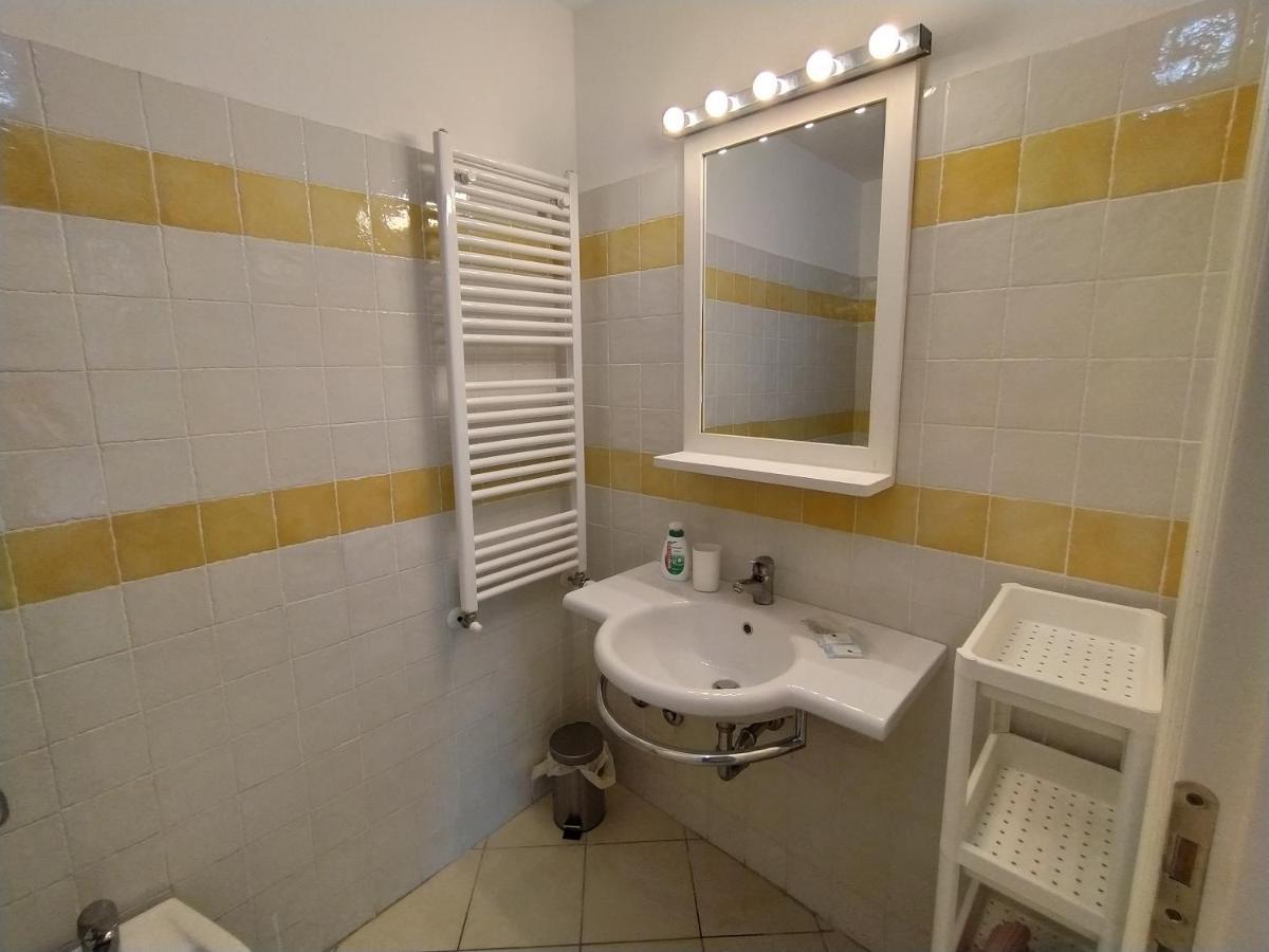 Apartamento Dorothea House Levanto Exterior foto